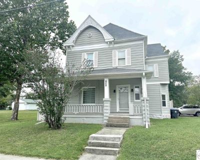 S Engineer Ave, Sedalia, Home For Sale