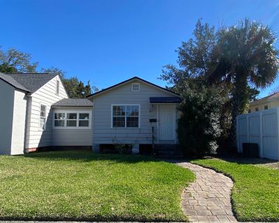 1 Bedroom 1BA 384 ft Apartment For Rent in Saint Augustine, FL