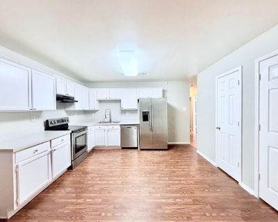 4 Bedroom 2BA 1415 ft Single Family House For Rent in Garland, TX