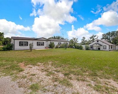 4 Bedroom 2BA 2432 ft Mobile Home For Sale in JOSHUA, TX