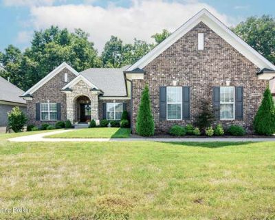 4 Bedroom 4BA 3747 ft Single Family Home For Sale in LOUISVILLE, KY