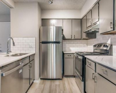 1 Bedroom 1BA Apartment For Rent in North Richland Hills, TX