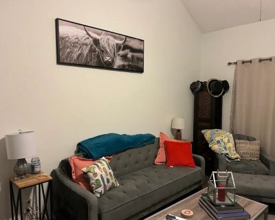 Pet friendly $700 per month room to rent in Louisville