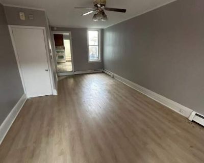 4 Bedroom 1.5BA 0 ft Apartment For Rent in Reading, PA