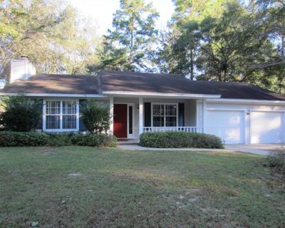 3 Bedroom 2BA 1793 ft Apartment For Rent in Valdosta, GA