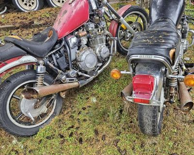 2 Yamaha maxims, parts or projects
