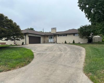 Highland Dr, Boonville, Home For Sale