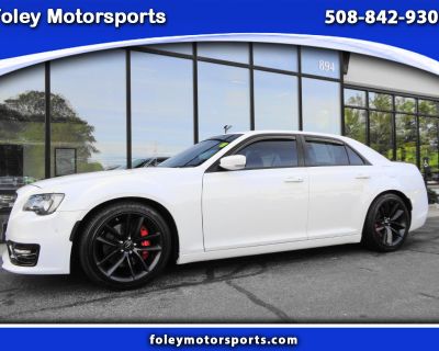 2023 Chrysler 300 300C RWD