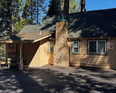 3 Bedroom 1BA 1400 ft Apartment For Rent in Twain Harte, CA