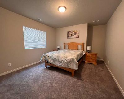 Available on: now. Furnished. Parking available * Internet included * LGBTQ+ friendly * Students welcome * 40+ years welcome Tam will require background checks for this room Learn more. MALE Roommate Wanted Hello! I am looking for a respectful, mindful & clean professional MALE to occupy a bedroom with owned bath in a house located in Colorado Springs. The house is Brand new built. -Washer/Drye...
