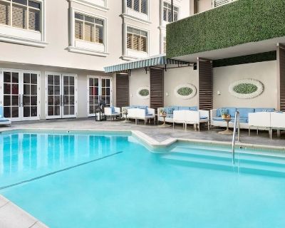 1 bed hotel vacation rental in Beverly Hills, CA