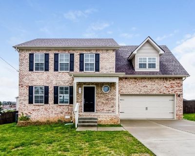 611 Rock Glen Trace. Property for Rent in Smyrna, TN for $2,390 with 3 bedrooms and 2 full baths, 1 half bath. This 1,935 square foot property was built in 2015.. Welcome to your dream home! Step inside this pet-friendly home featuring modern finishings and a layout designed with functionality in mind. Enjoy the storage space found in the kitchen and closets as well as the spacious living areas...