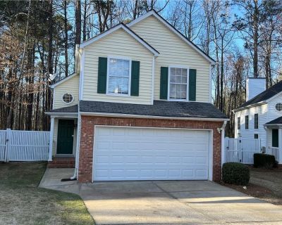 3 Bedroom 2BA 1356 ft Apartment For Rent in Lawrenceville, GA