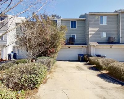 3 Bedroom 2BA 1856 ft Apartment For Rent in Augusta, GA