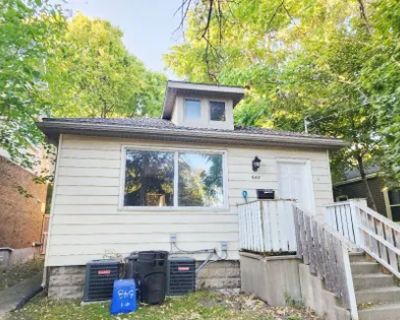 4 Bedroom 1453 ft House For Rent in London, ON