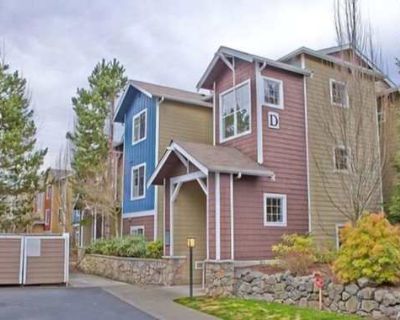 3 Bedroom 2BA 1069 ft Apartment For Rent in Sammamish, WA