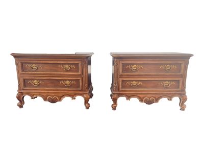 Louis XV French Provincial Drexel Heritage Brittany Collection Nightstands Pair