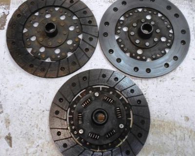 Here are three clutch discs. 2 are the rigid type and 1 is the spring type. All of the disc are 8mm thick like new. Measure a new one and see. No reasonable offer refused. Sorry no paypal free to ask for more photos. Buyer pays shipping to lower48 states USPS money order or cashiers check No Paypal sorry