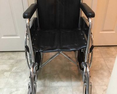 SLIDE TO SEE ALL PICS .SUPER NICE COMFORTABLE WHEEL CHAIR.