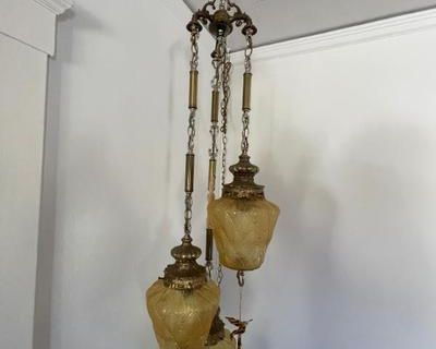 ALLIANCE ESTATE SALE PRESENTS When time stood still 78 Years House is full Crockett Ca. Home