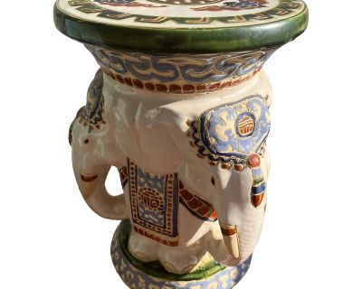 Vintage Garden Stool With 3 Elephants