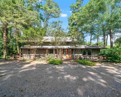 3 Bedroom 2BA 2016 ft Single Family Home For Sale in HIDEAWAY, TX