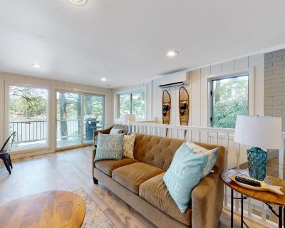 3 Bedroom 2.5BA Pet-Friendly House Vacation Rental in Heaven on Lake Harmony, Lake...