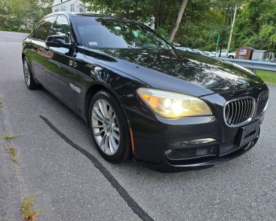 2013 BMW 7 Series 750Li xDrive Sedan 4D