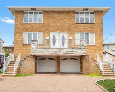 3 Bedroom 2BA Single Family House For Rent in Palisades Park, NJ