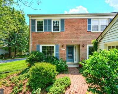 3 Bedroom 2BA 2400 ft Apartment For Rent in Montgomery Village, MD