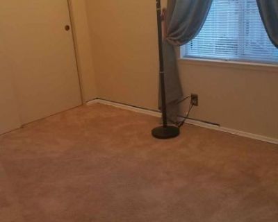 Room for rent with shared bathroom