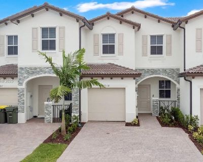 3 Bedroom 2BA Townhouse For Rent in Homestead, FL