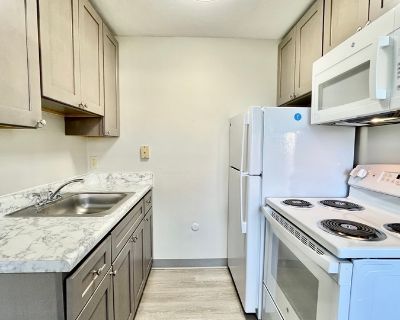 2 Bedroom 1BA 740 ft Apartment For Rent in Manchester, PA