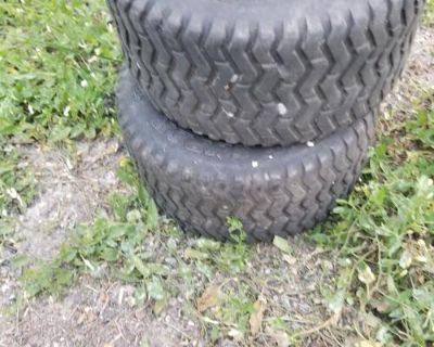 Lawnmower tires 15x6. 2 used tires