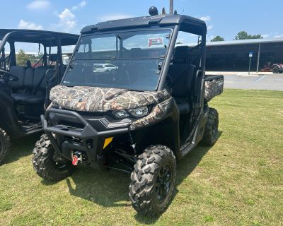 2024 Can-Am Defender XT HD10 Utility SxS Tifton, GA