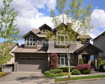 5 Bedroom 3.5BA 4578 ft House For Rent in Issaquah, WA