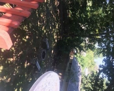 Room for rent House i