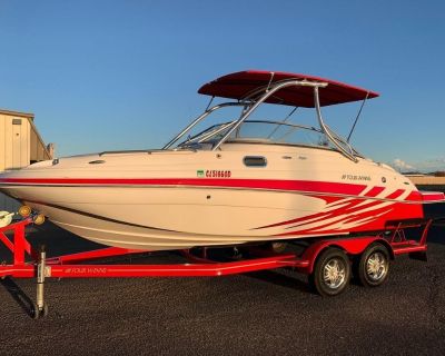2010 Four Winns F224