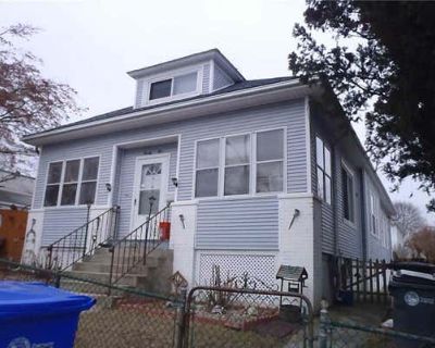 3 Bedroom 1BA 1330 ft Single Family Home For Sale in PROVIDENCE, RI