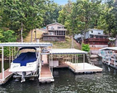 3 Bedroom 2BA 1350 ft Furnished Single Family Home For Sale in LAKE OZARK, MO