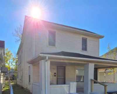 2 Bedroom 1BA 885 ft Apartment For Rent in Indianapolis, IN