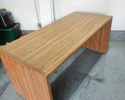 Large Desk