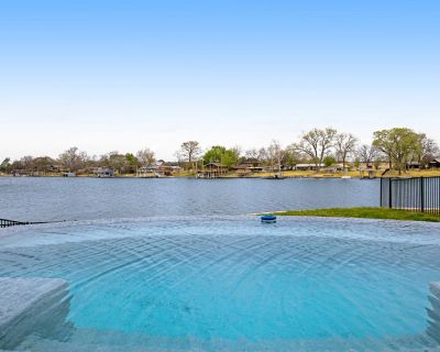 3 Bedroom 3.5BA House Vacation Rental in Sunsets to See at Paradise Point, Kingsland,...