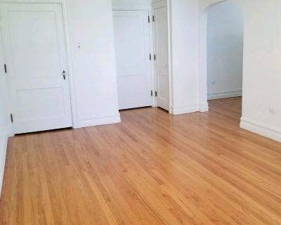 1 Bedroom 1BA 600 ft Pet-Friendly Apartment For Rent in Glens Falls, NY