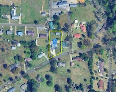 3 Bed 2 Bath Preforeclosure Property in Pleasant Grove, AL 35127 - 10th St