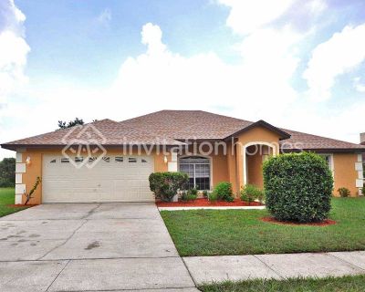 4 Bedroom 2BA 1900 ft Pet-Friendly Single Family Home For Rent in Orlando, FL
