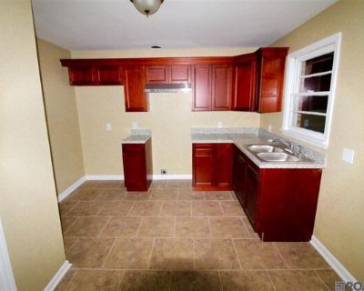 Iroquois St, Baton Rouge, Home For Rent