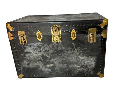 Early 20th Century Antique Steamer Travel Trunk Brass Leather