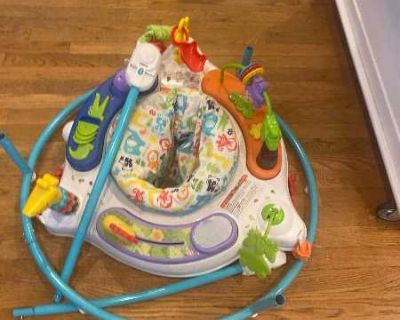 Baby walker and bouncer