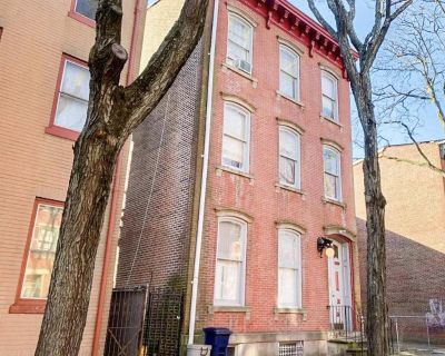 Year Built 1900 Bedroom 1BA 3531 ft Apartment For Rent in Trenton, NJ